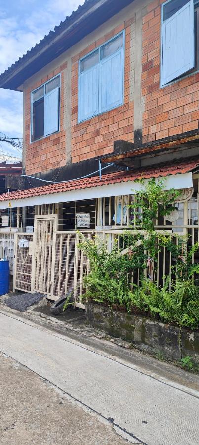 206 Olan Place Apartment With Free Wi-Fi Bangkok Extérieur photo